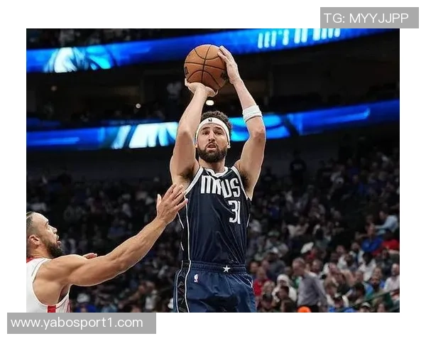 克莱职业生涯三分球命中数远超罚球出手数的背后故事