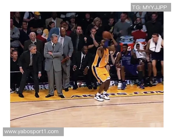 保罗职业生涯回顾:各队表现辉煌却难逃被遗弃的命运 保罗职业生涯回顾:各队表现辉煌却难逃被遗弃的命运